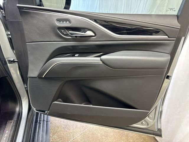 Used 2024 Cadillac Escalade Sport w/ LPO, ONYX Package AWD/4WD image 34