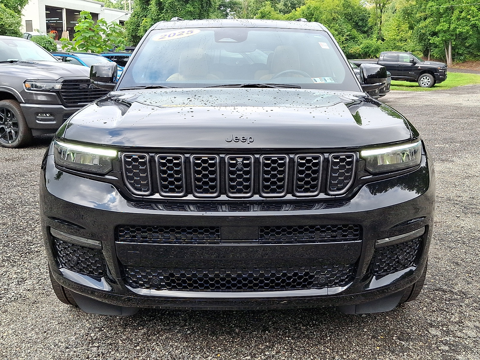 Certified 2025 Jeep Grand Cherokee L Summit AWD/4WD image 2