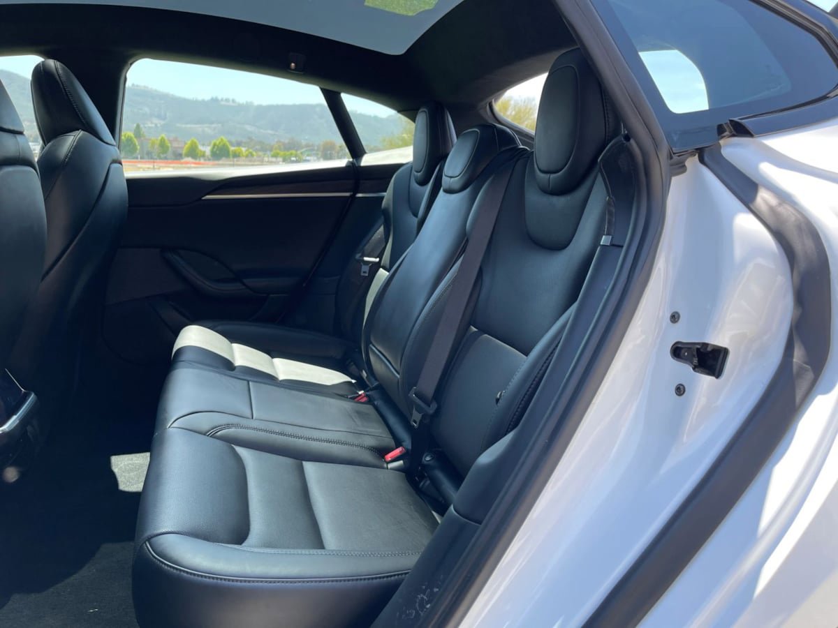 Used 2024 Tesla Model S AWD/4WD image 19