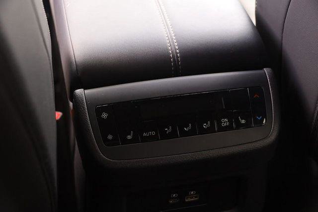Used 2025 Nissan Pathfinder SL w/ SL Premium Package image 28