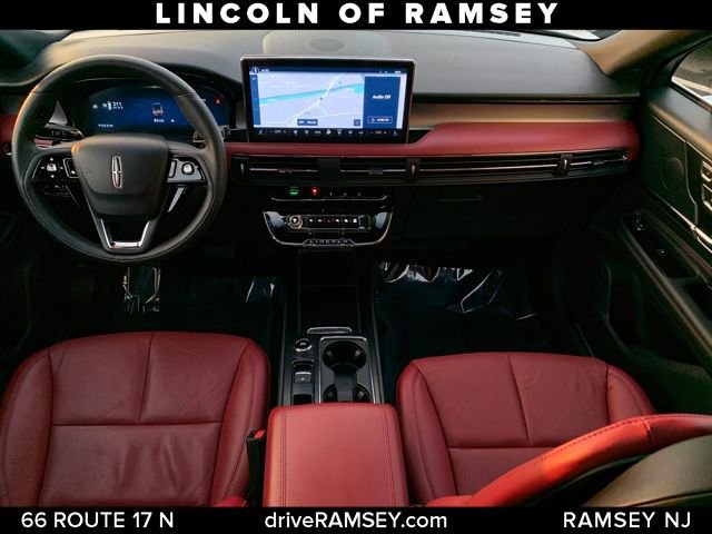 Used 2024 Lincoln Corsair Reserve w/ Equipment Group 201A image 23