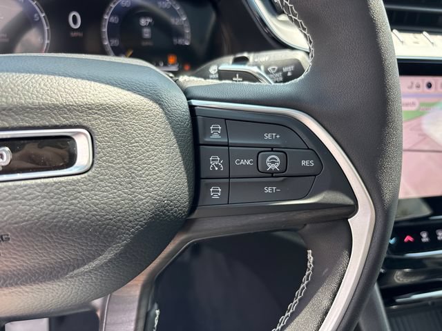 New 2026 Jeep Grand Cherokee Limited w/ Luxury Tech Group II AWD/4WD image 21