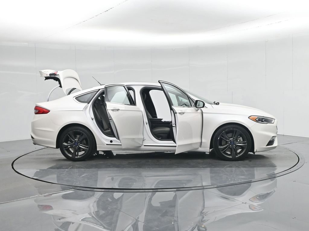 Used 2017 Ford Fusion Sport w/ Equipment Group 401A image 4