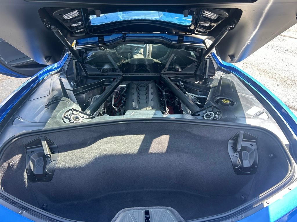 Used 2023 Chevrolet Corvette Stingray Coupe w/ 1LT RWD image 26