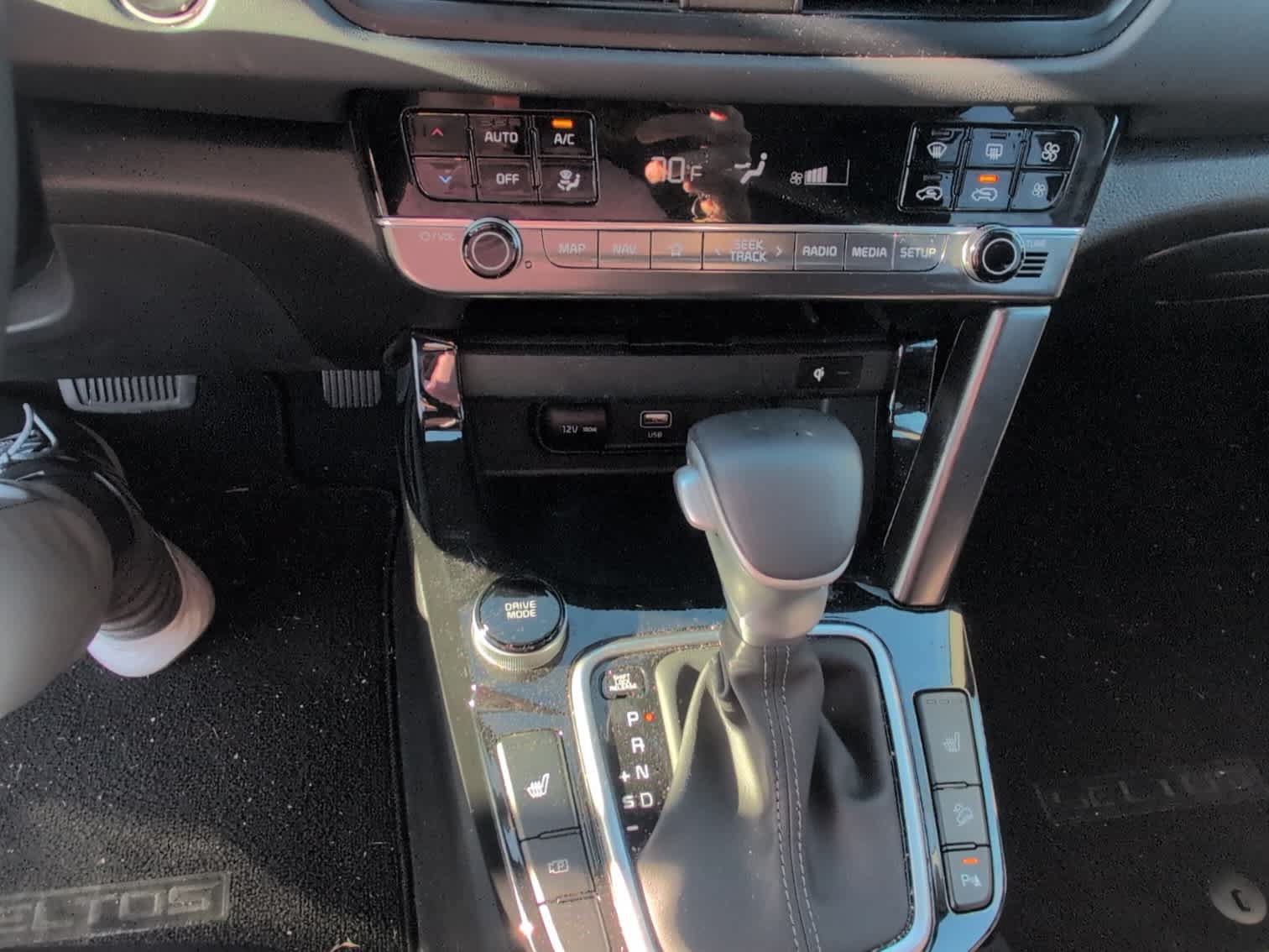 Used 2026 Kia Seltos EX w/ EX Sunroof Package FWD image 12
