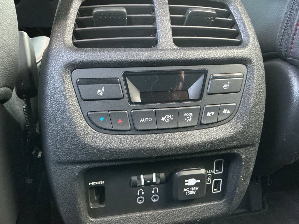 Used 2020 Honda Pilot Black Edition image 32