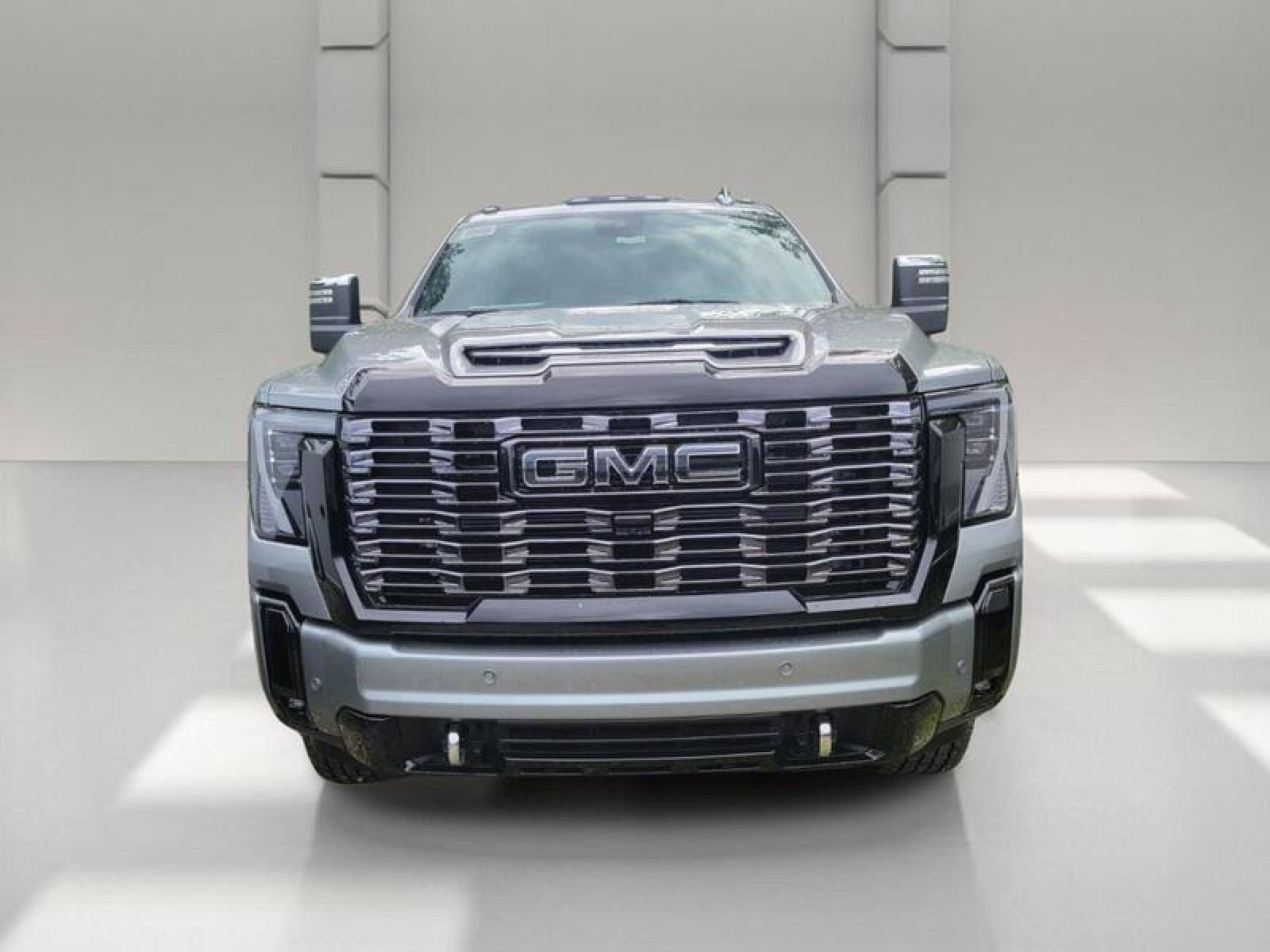 New 2026 GMC Sierra 2500 Denali Ultimate AWD/4WD image 2