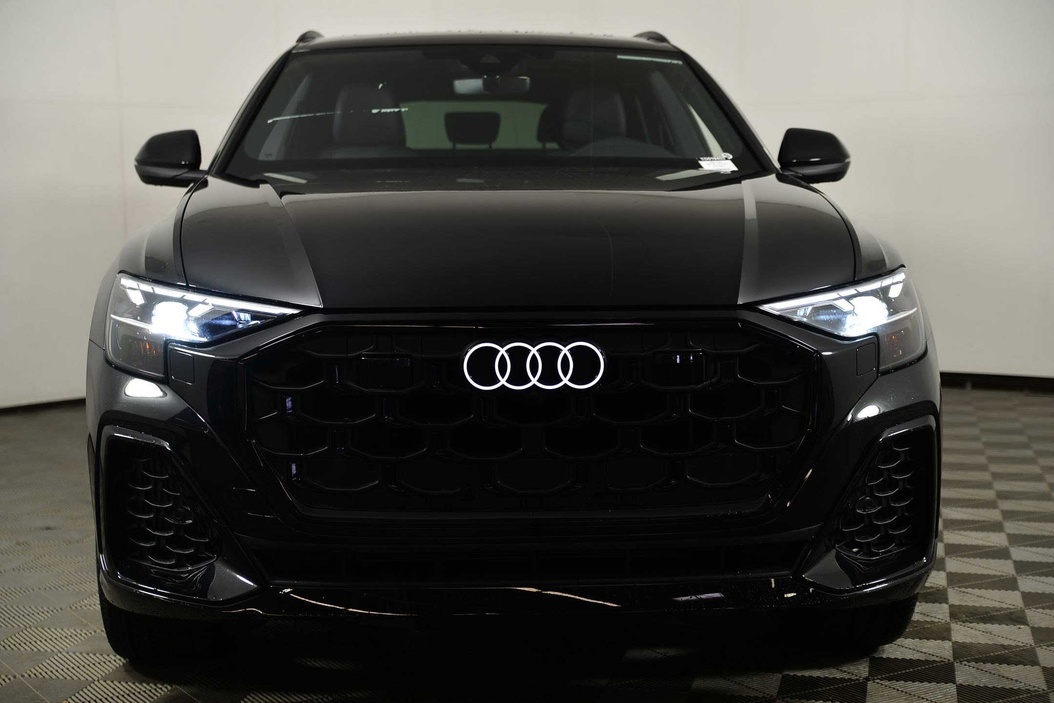 New 2026 Audi Q8 Premium Plus image 5