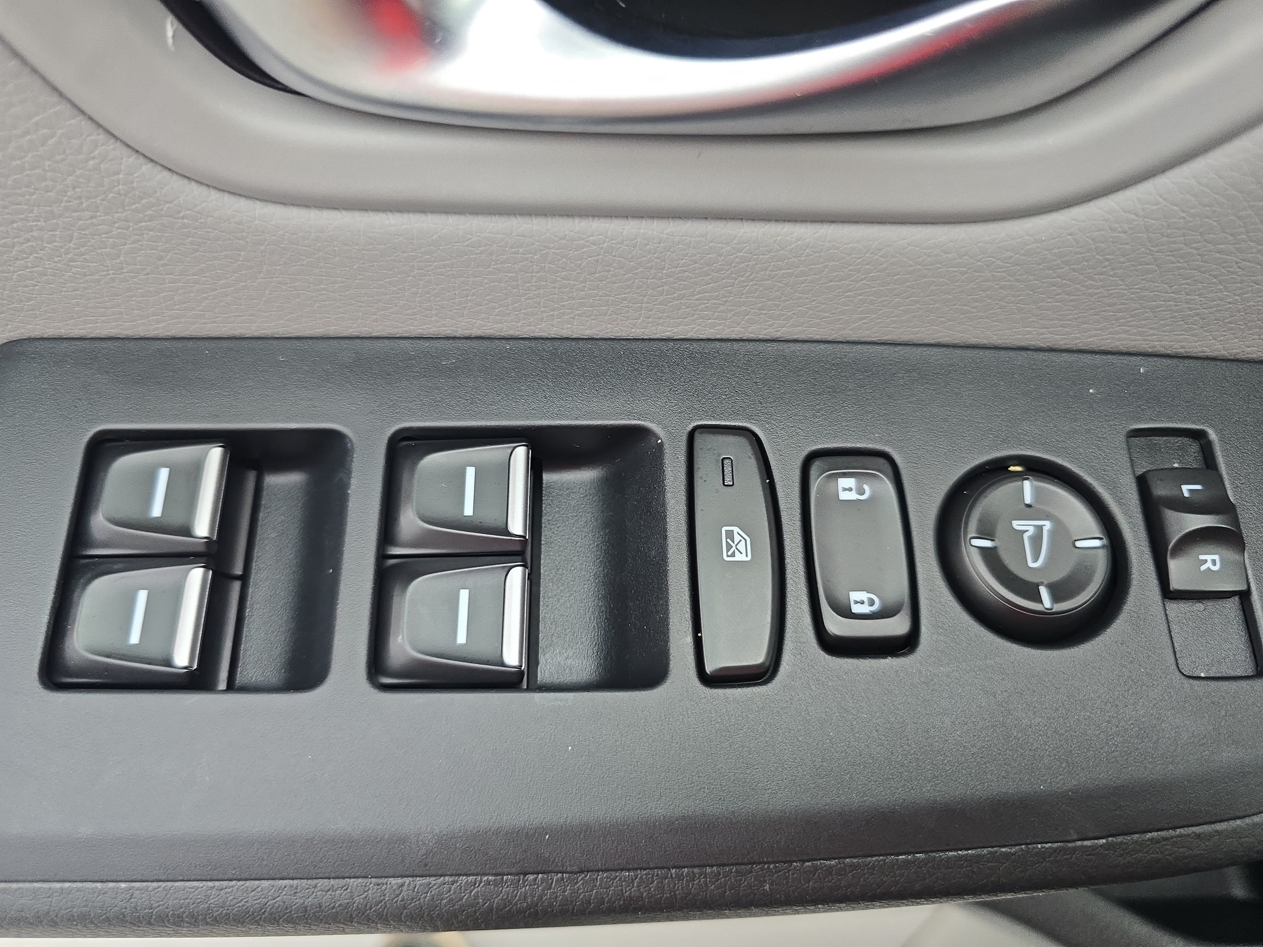 Certified 2024 Honda Pilot EX-L image 29