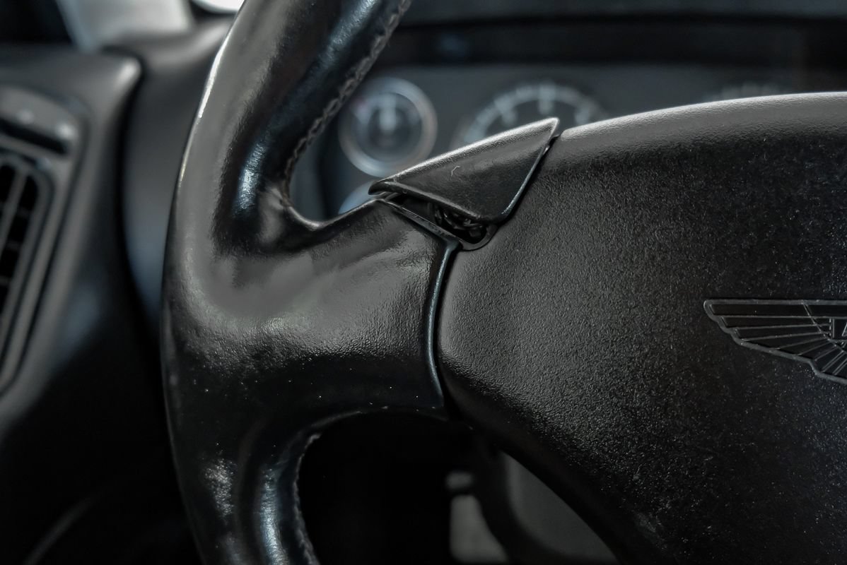 Used 2002 Aston Martin DB7 Vantage RWD image 15