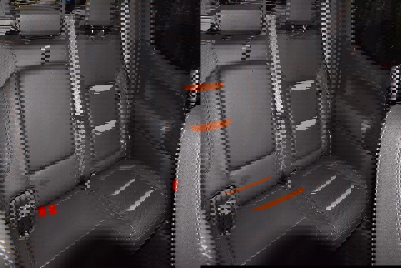 Used 2021 GMC Sierra 1500 AT4 w/ AT4 Preferred Package image 21