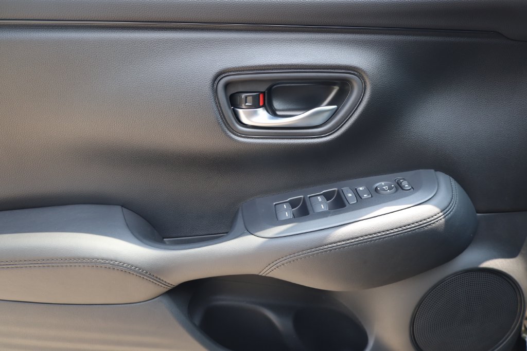 New 2027 Honda HR-V LX image 10