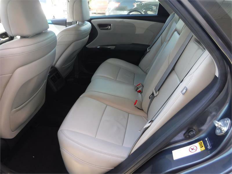Used 2013 Toyota Avalon image 7