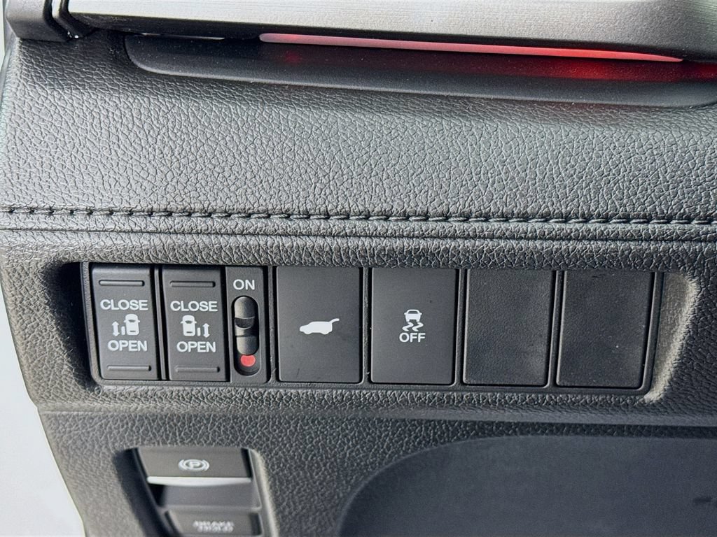 Certified 2026 Honda Odyssey Sport-L image 13