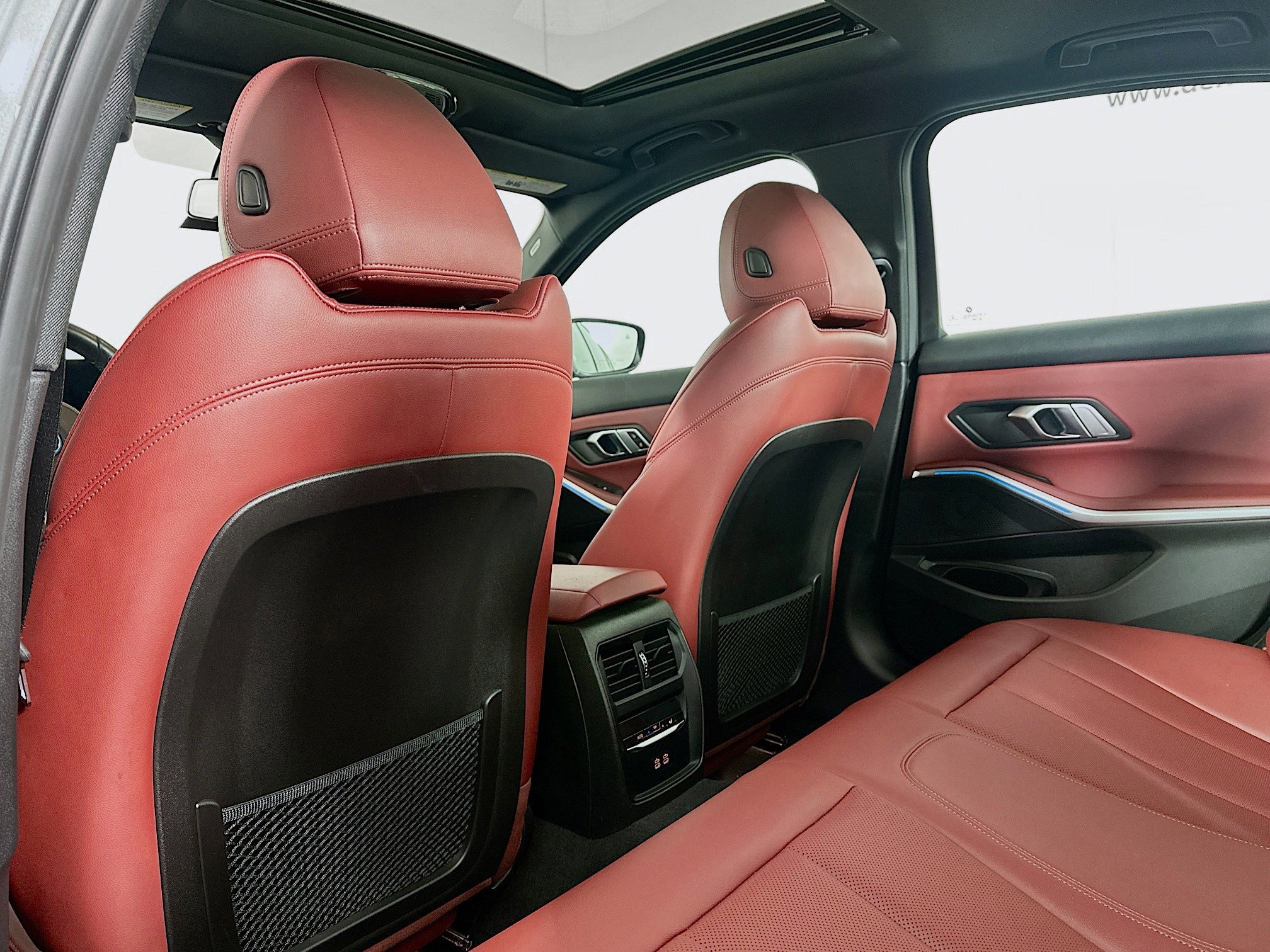 Used 2023 BMW 330e xDrive w/ M Sport Package image 25