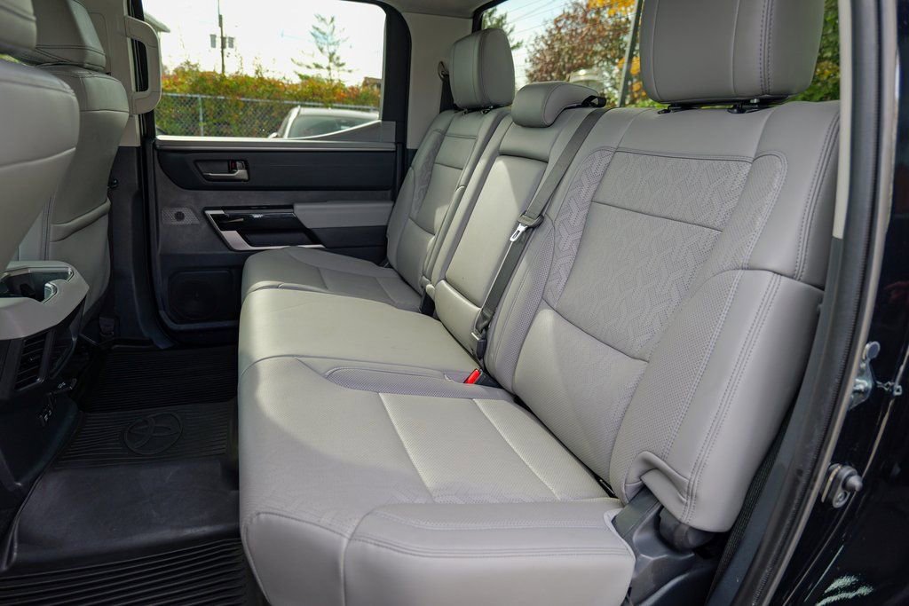 Used 2023 Toyota Tundra Limited image 29