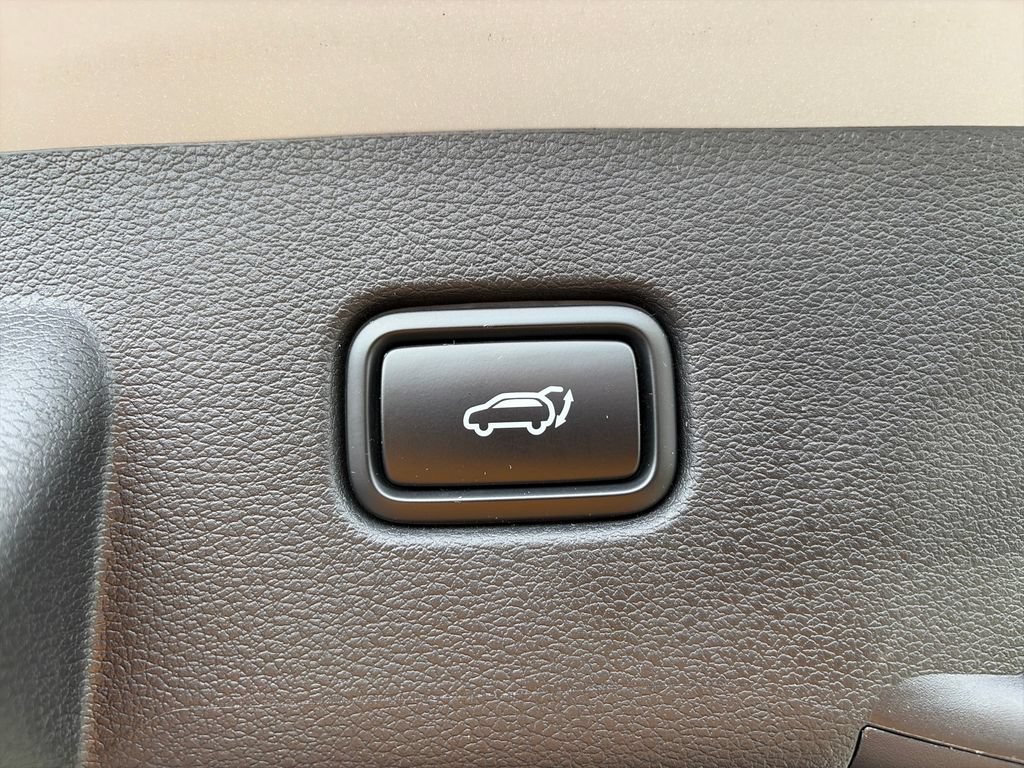 Used 2024 Kia Sportage X-Line w/ X-Line Premium Package AWD/4WD image 8