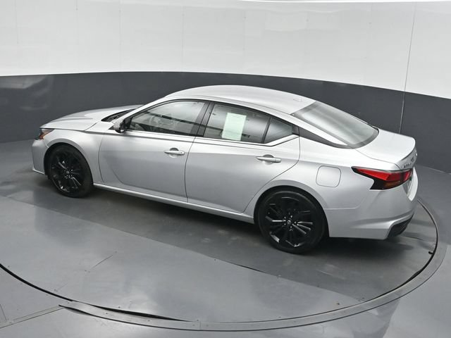 Used 2023 Nissan Altima 2.5 SR FWD image 44