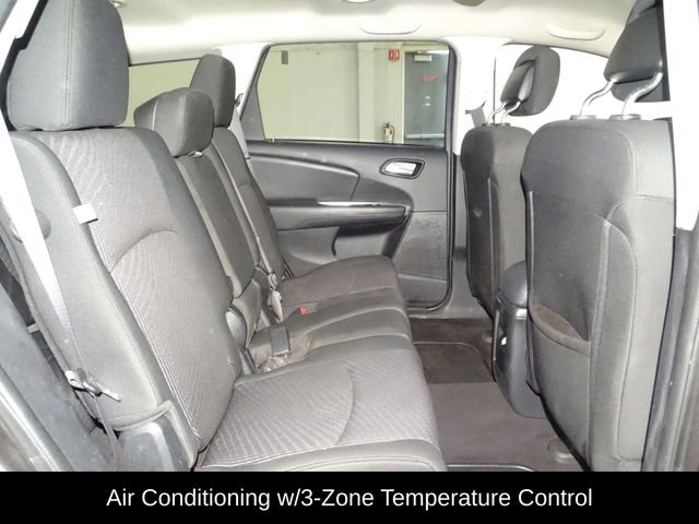 Used 2018 Dodge Journey SE w/ Popular Equipment Group image 8