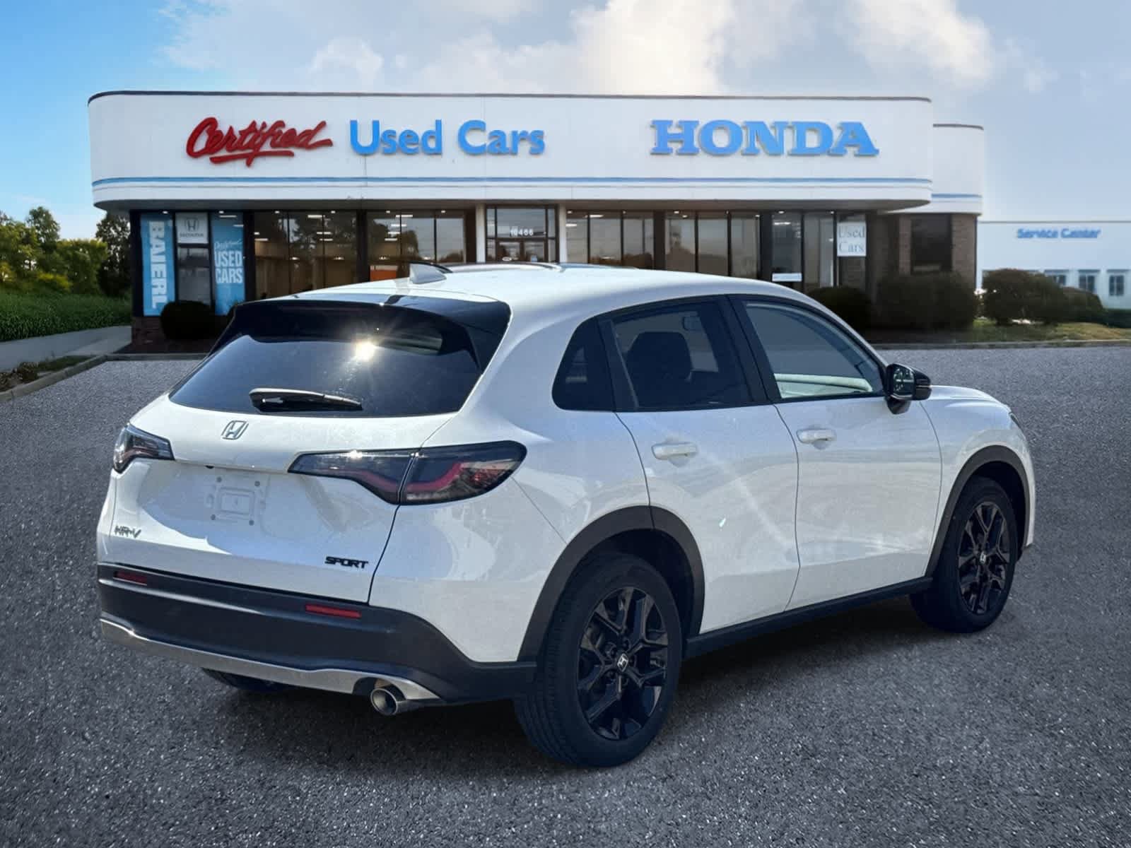 Used 2024 Honda HR-V Sport image 5