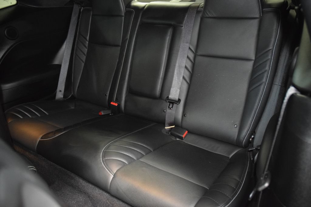 Used 2022 Dodge Challenger SRT Hellcat w/ Plus Package RWD image 40