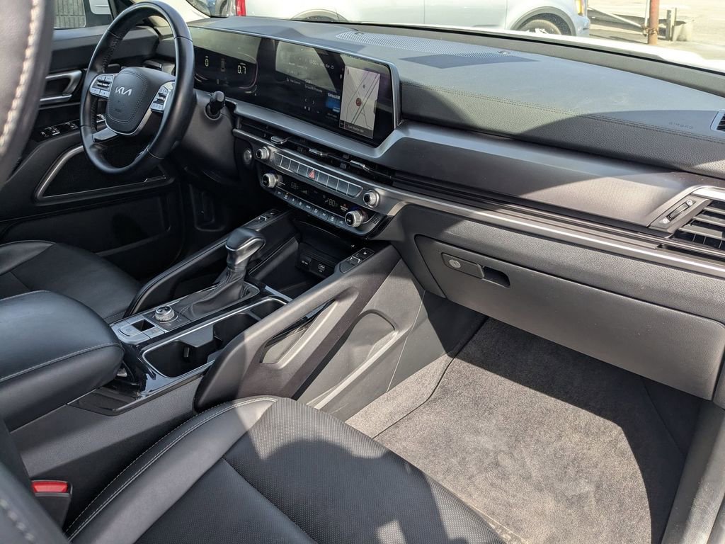 Used 2025 Kia Telluride S image 34