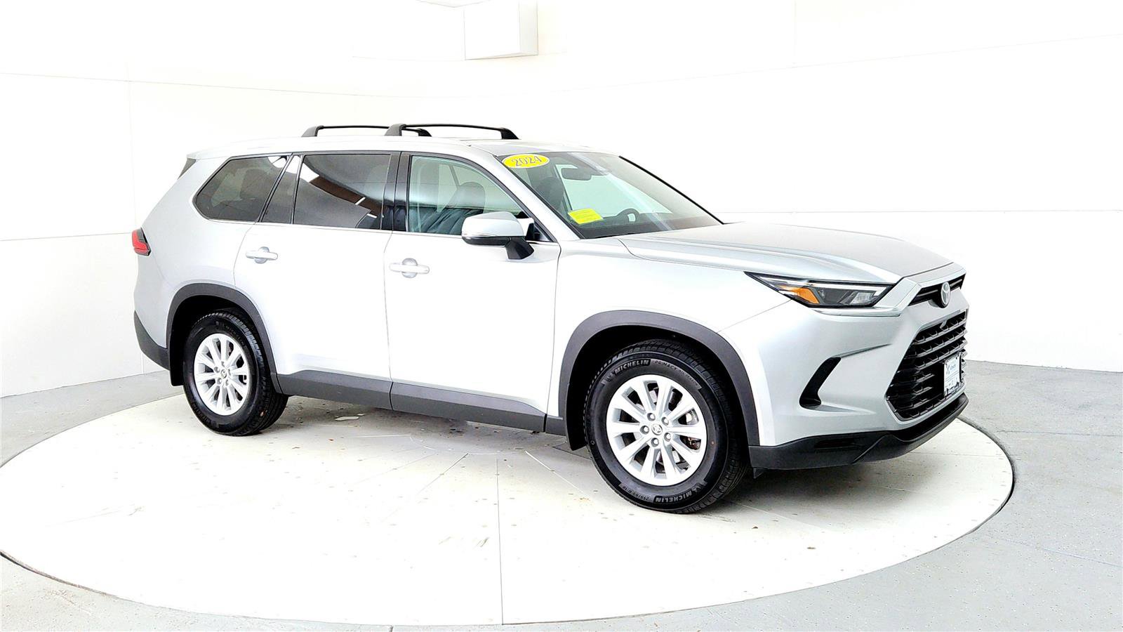 Certified 2024 Toyota Grand Highlander XLE image 7