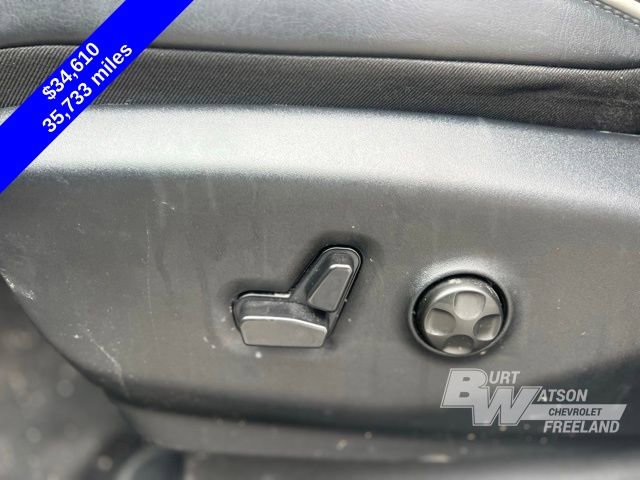 Used 2025 Chrysler Pacifica Limited FWD image 14