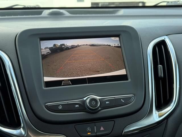 Used 2023 Chevrolet Equinox LT FWD image 25
