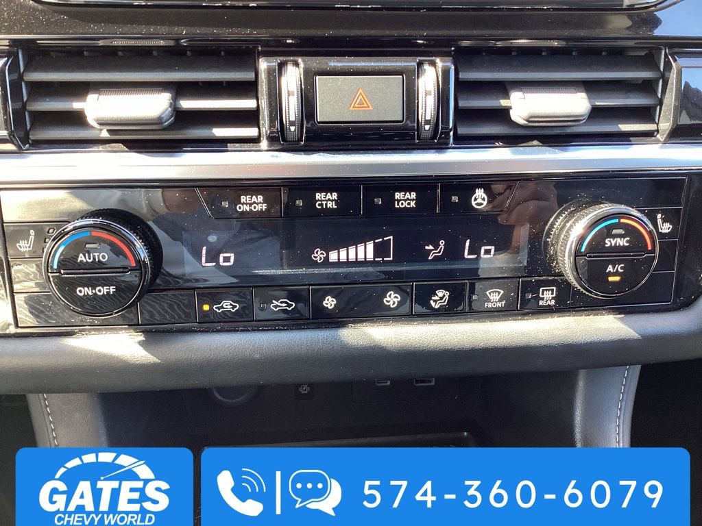 Used 2023 Nissan Pathfinder SL image 22