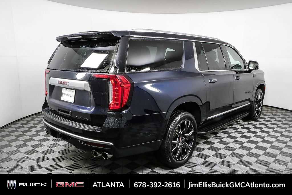 Used 2024 GMC Yukon XL Denali image 31