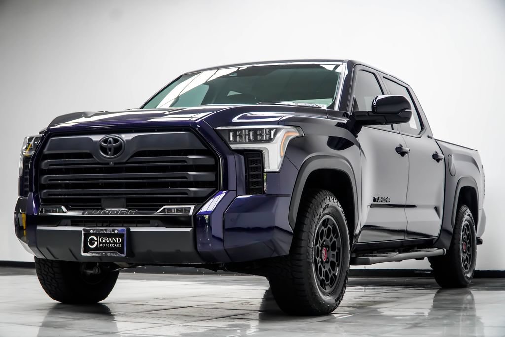 Used 2024 Toyota Tundra Limited AWD/4WD image 8