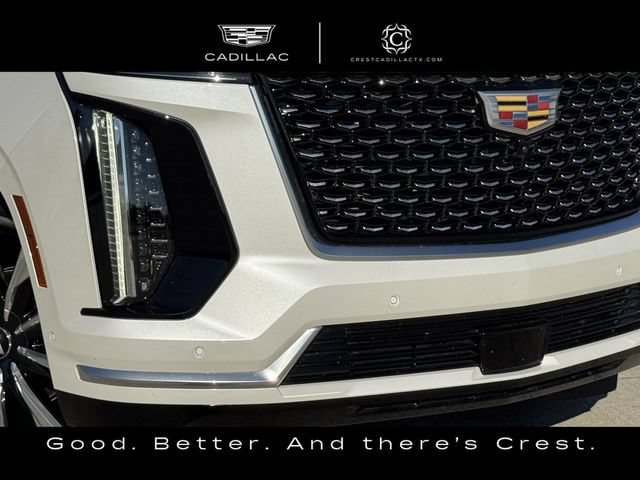 Used 2025 Cadillac Escalade Premium Luxury w/ Touring Package AWD/4WD image 3