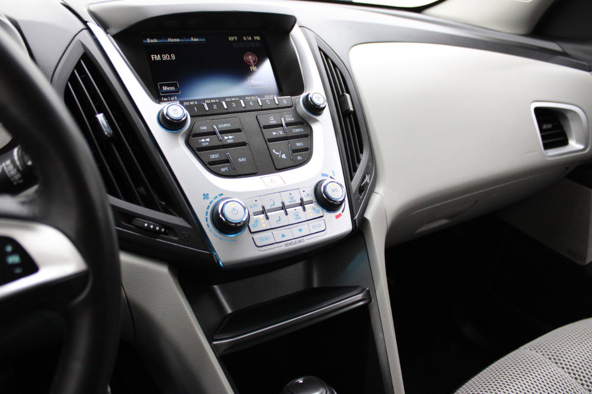 Used 2016 Chevrolet Equinox LT w/ Convenience Package image 19