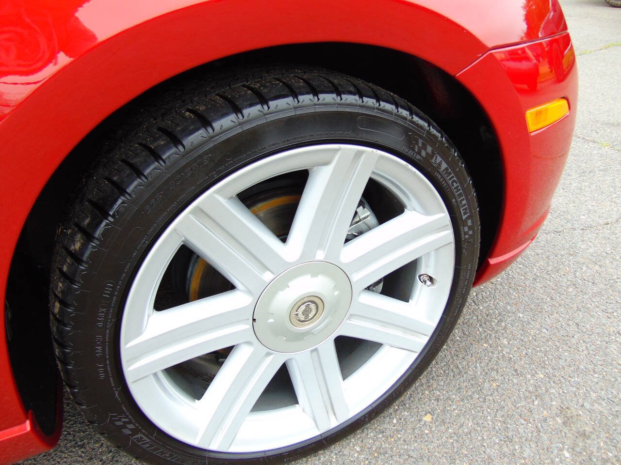 Used 2005 Chrysler Crossfire Limited RWD image 46