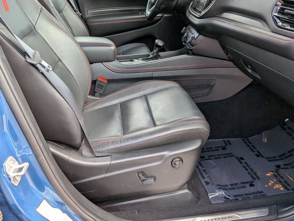 Used 2025 Dodge Durango GT image 33