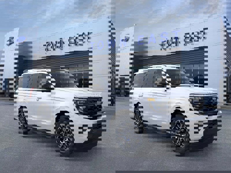 New 2025 Ford Expedition Active image 8