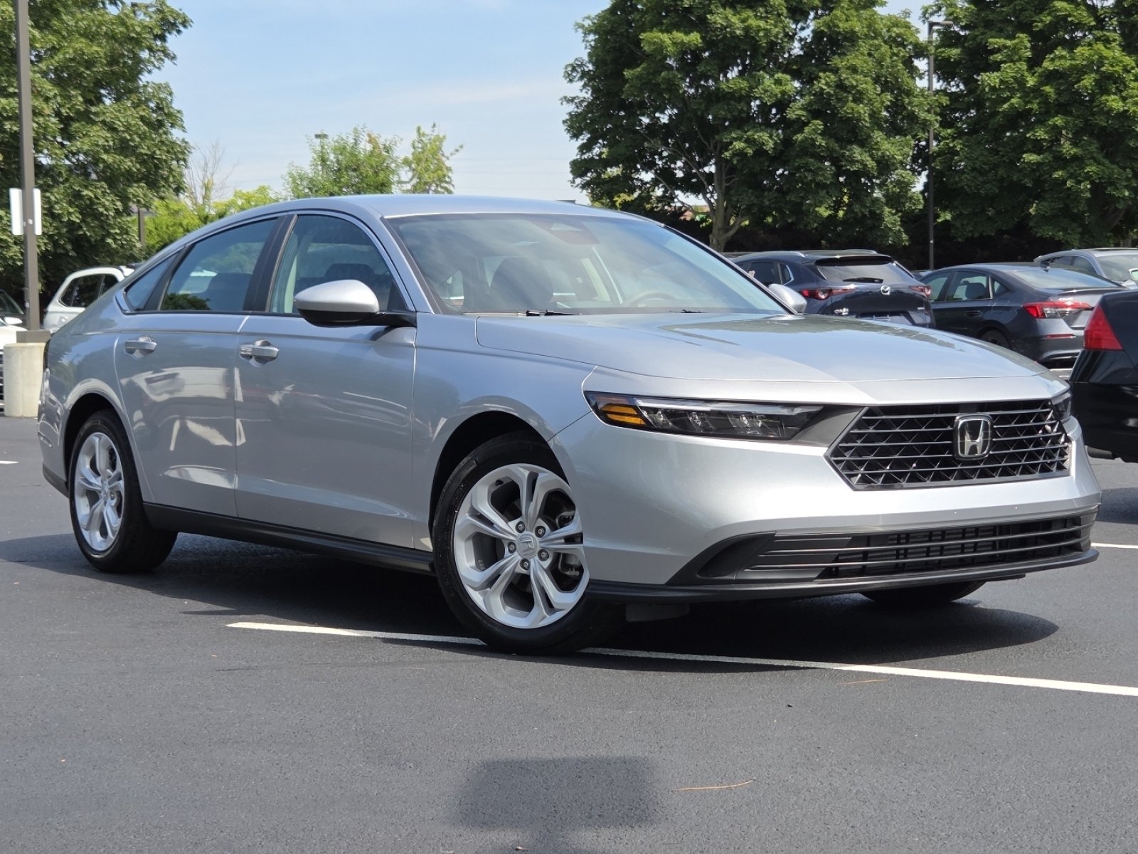 Used 2025 Honda Accord LX video 2