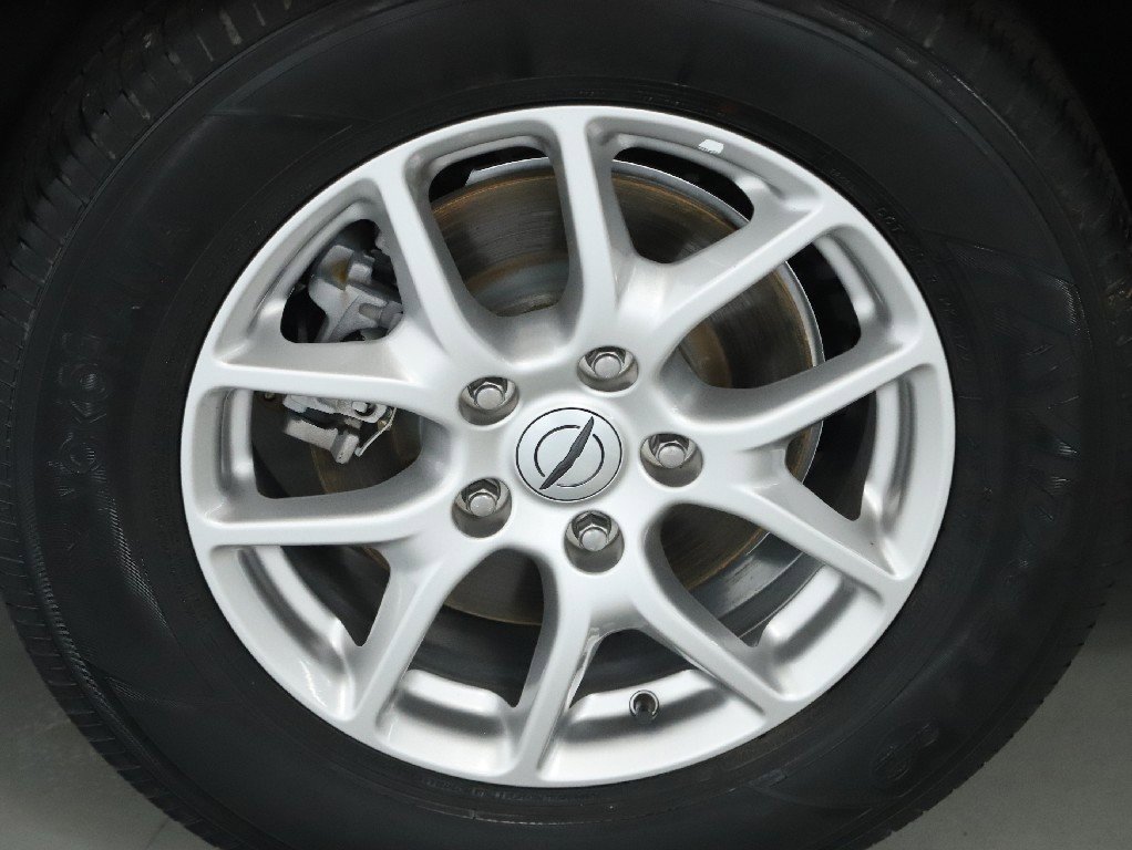 Used 2024 Chrysler Pacifica Touring-L image 12