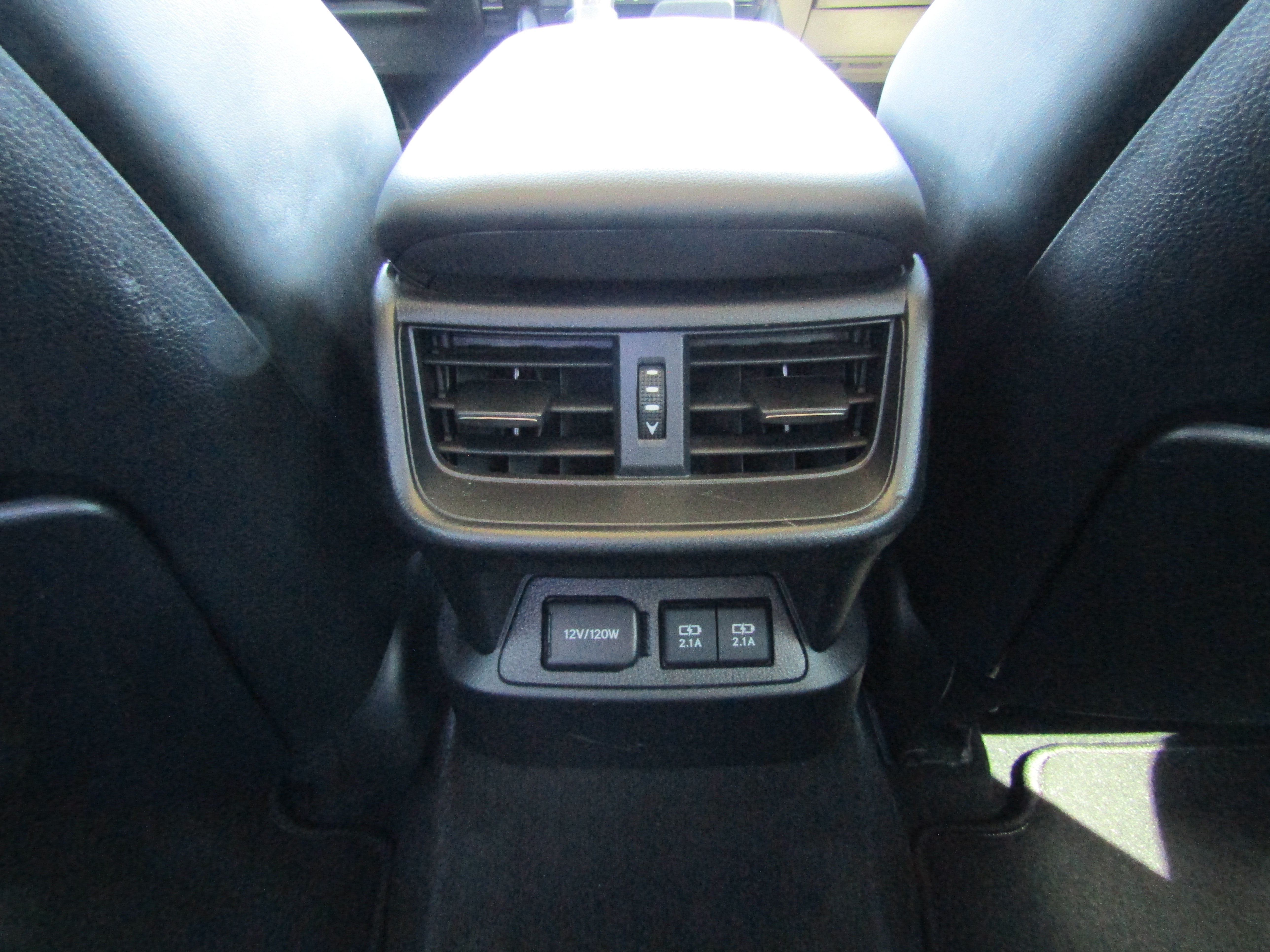 Used 2019 Lexus ES 300h FWD image 33