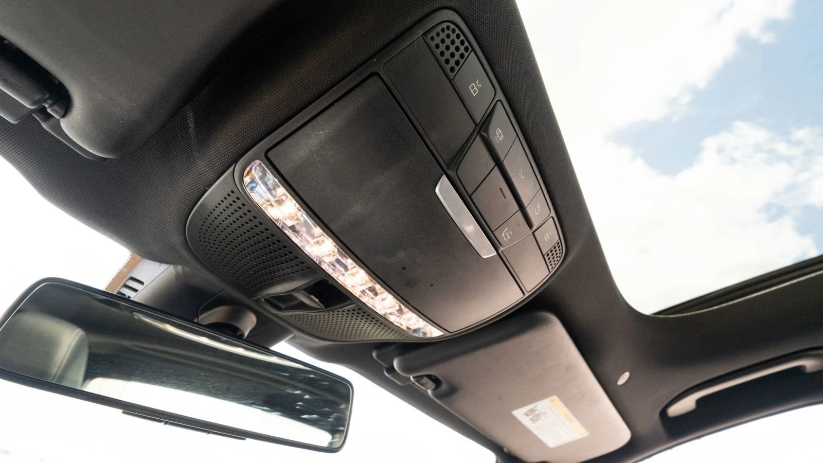 Used 2019 Mercedes-Benz E 300 w/ Premium 1 Package image 36