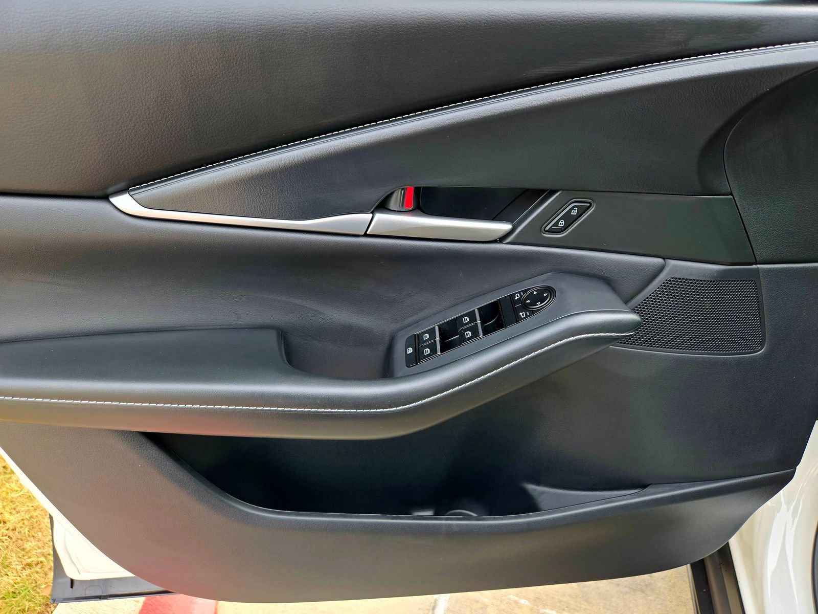 New 2026 MAZDA CX-30 AWD 2.5 S image 19