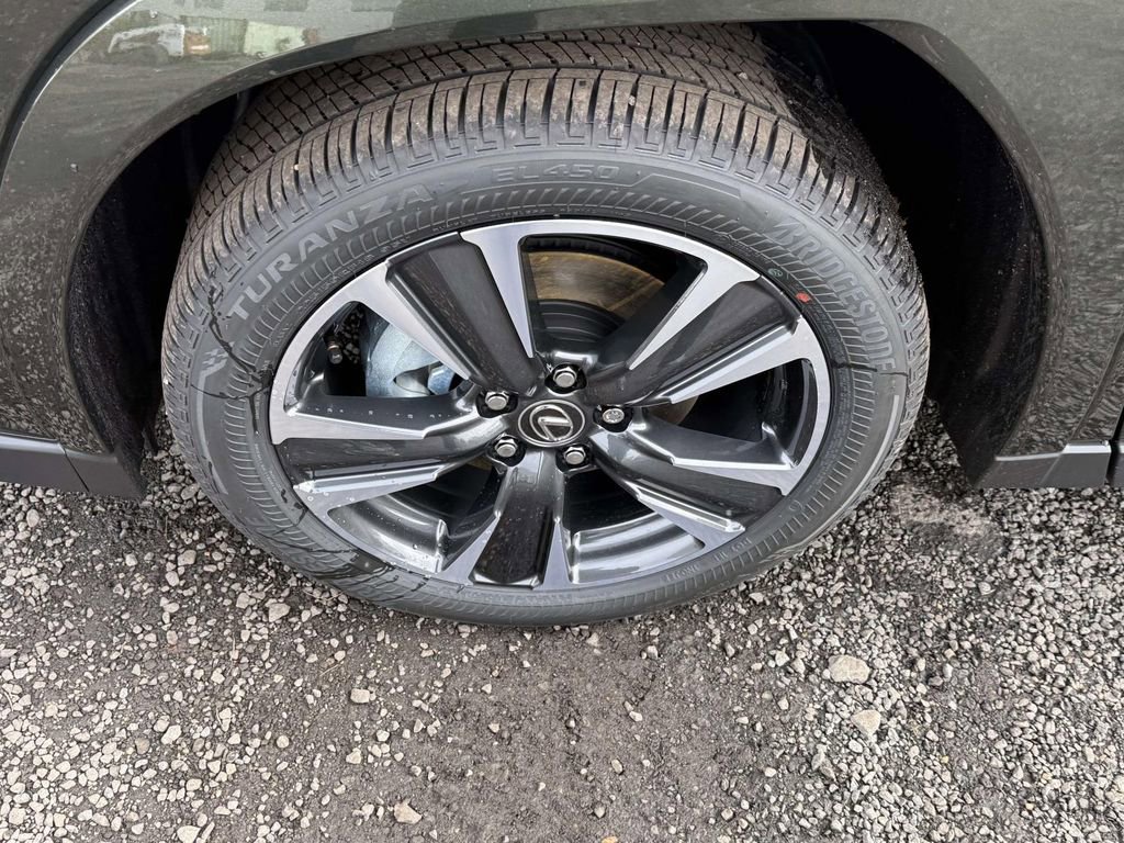 New 2026 Lexus UX 300h AWD image 7