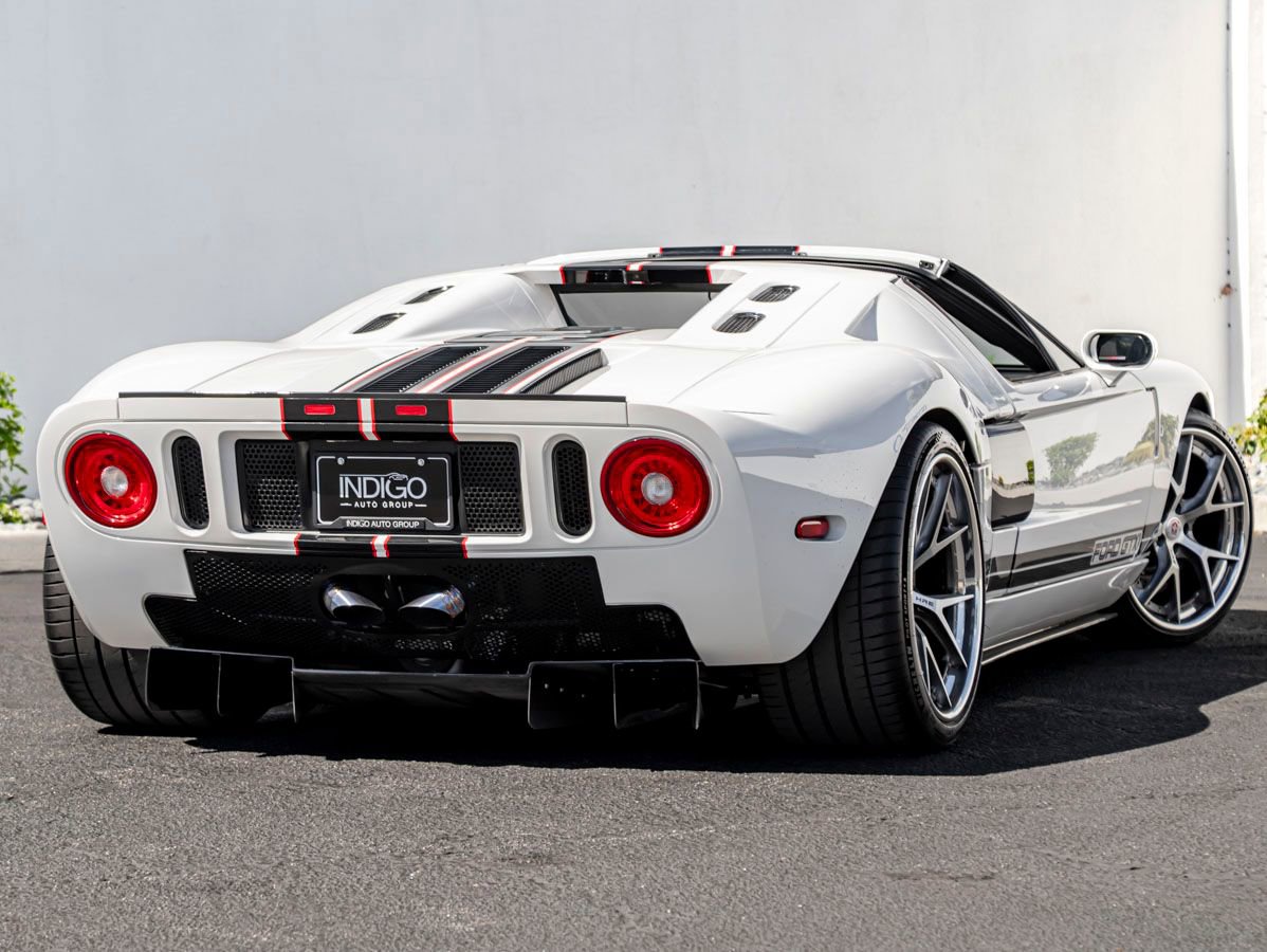 Used 2005 Ford GT image 7