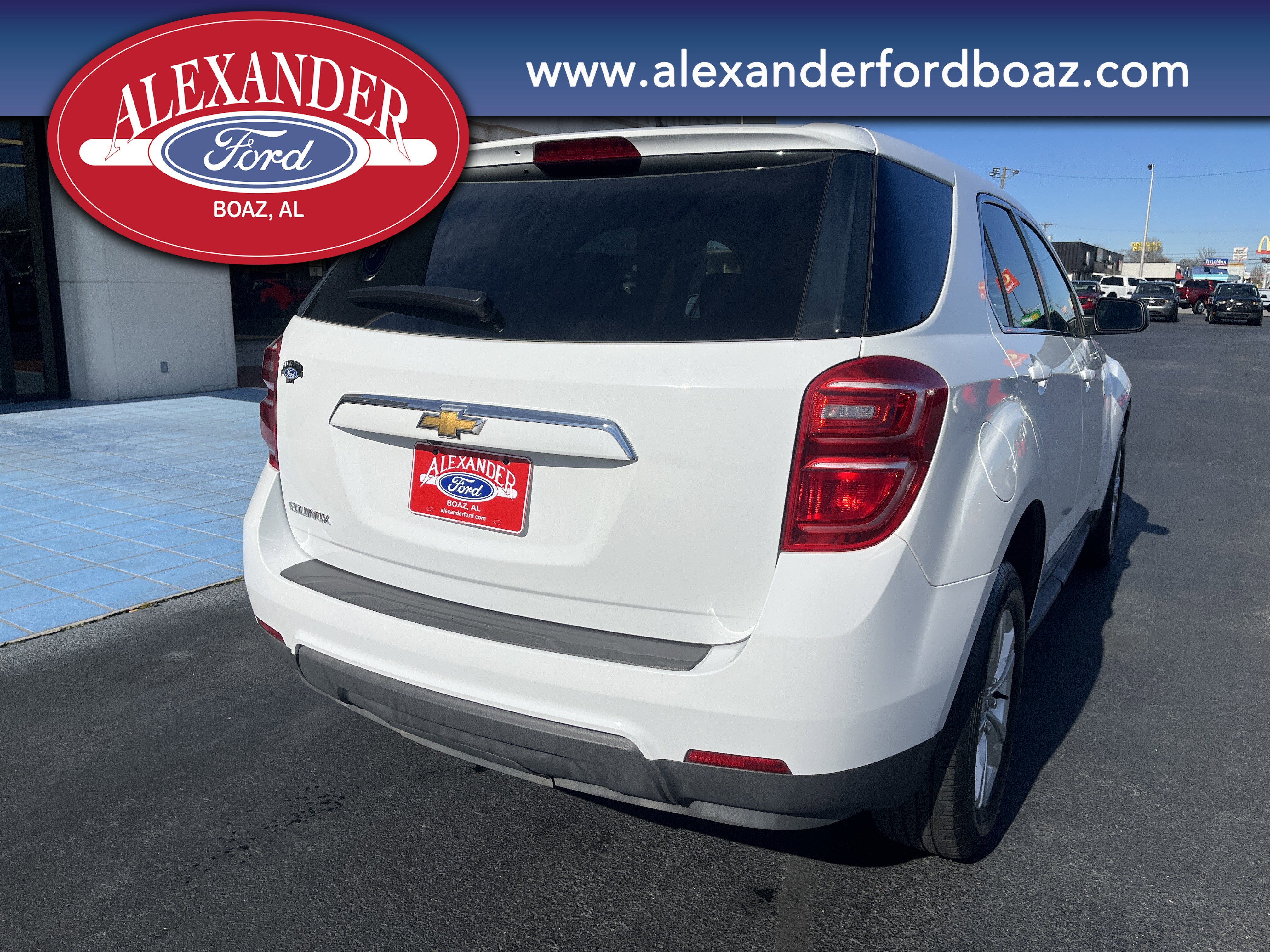 Used 2017 Chevrolet Equinox LS image 6