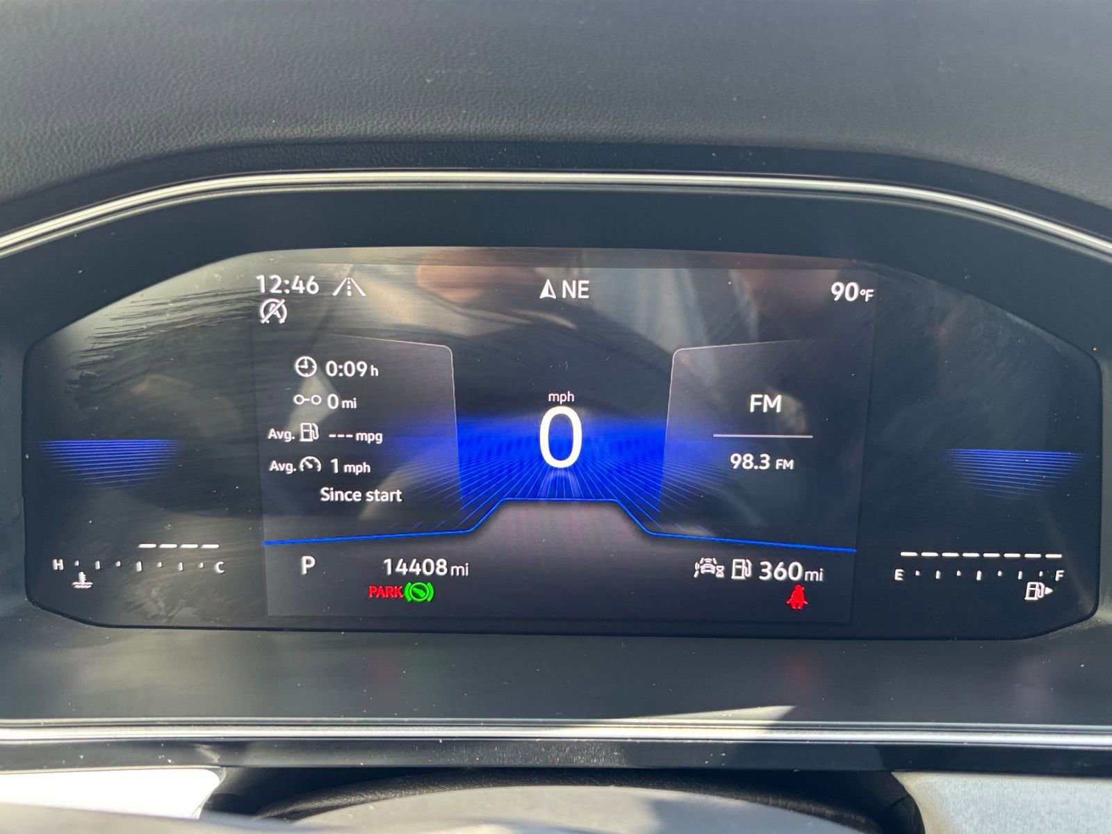 Used 2025 Volkswagen Jetta SE image 40