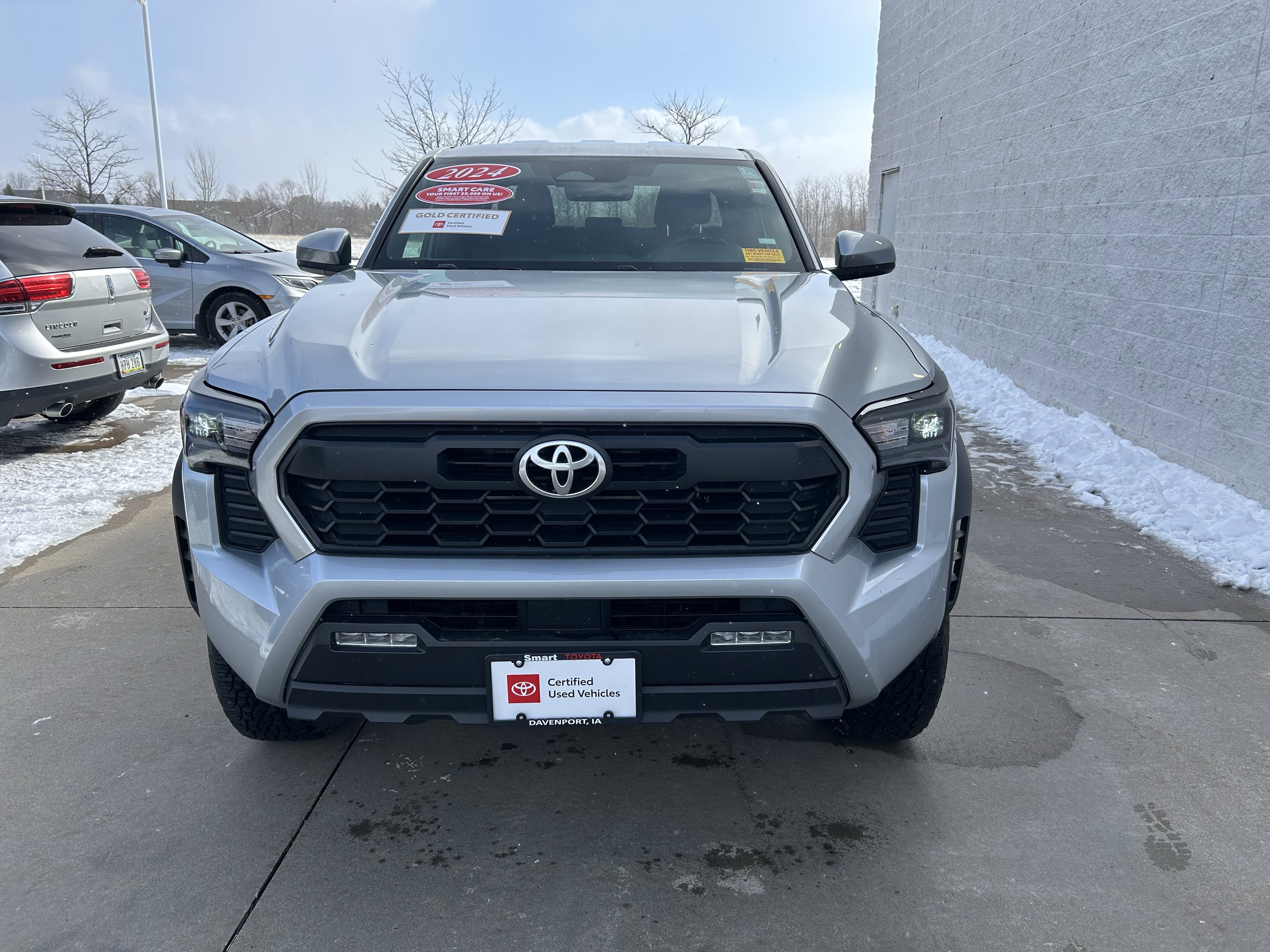 Certified 2024 Toyota Tacoma TRD Off-Road image 6