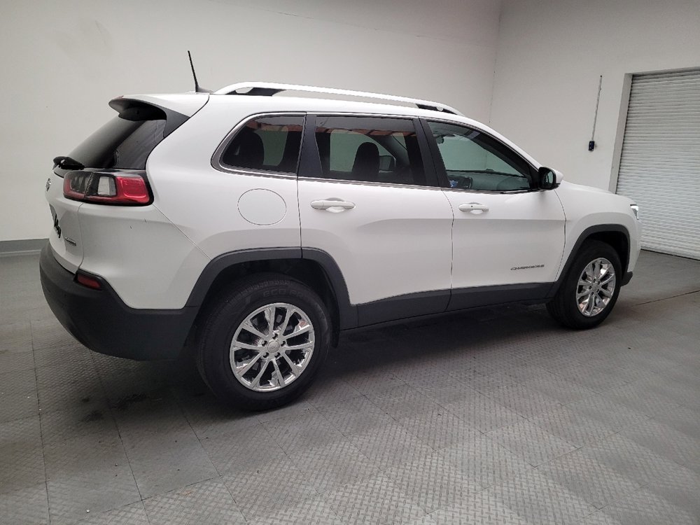 Used 2019 Jeep Cherokee Latitude Plus image 10
