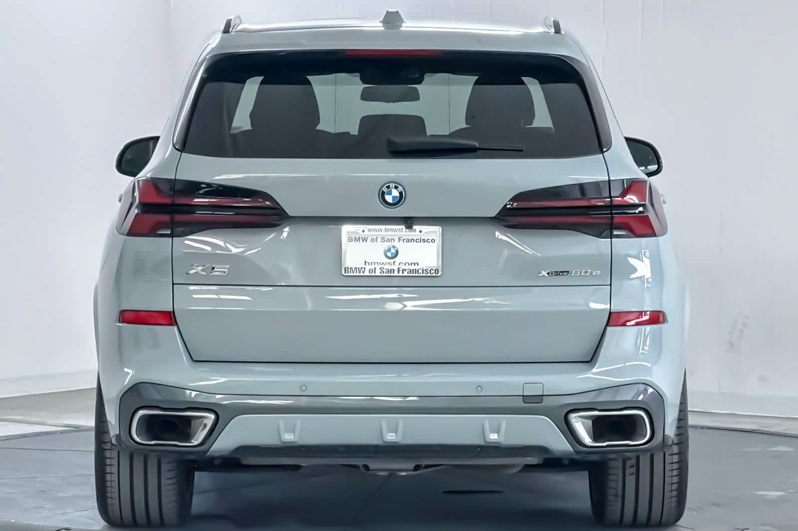 Used 2024 BMW X5 xDrive50e w/ Executive Package AWD/4WD image 7
