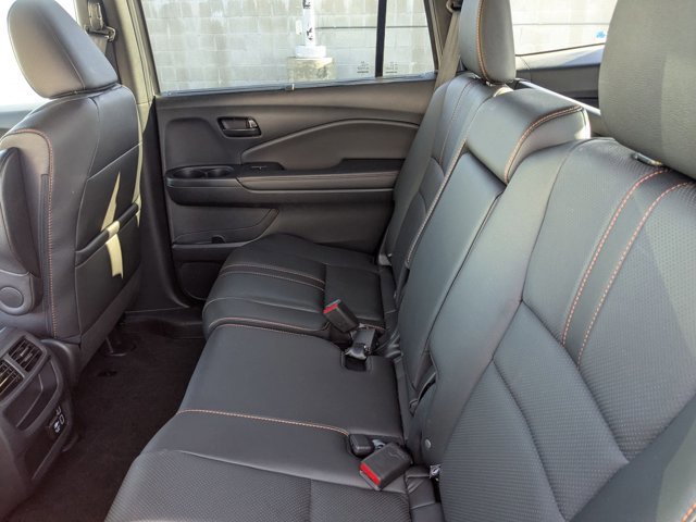 Used 2023 Honda Passport TrailSport image 19